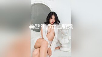  大学妹子阿白粤C~悄悄在宿舍开，近距离瓣开BB特写，完美露三点