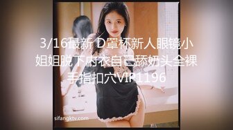 唯美人妻 · 风韵犹存 ： 激情人妻，鲜美多汁的鲍鱼，被儿子舔的爱不释嘴，狂啃粉木耳！