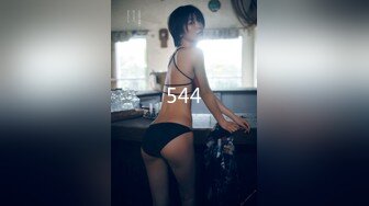 7-31小马寻花第一场约啪丰满美女，两炮干到腿发软