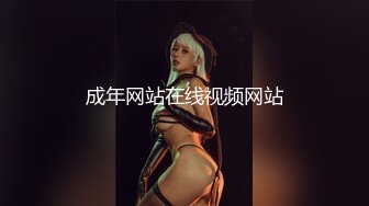 ❤️肥臀爱好者，巨乳摇摆抹精油，油光程亮，第一视角后入撞击，大屁股很Q弹，搞不了几下就缴枪