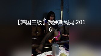 新人下海文静美少妇！应观众要求秀一波！撩下背心露奶子，揉搓阴蒂手法熟练，假吊自慰表情很舒服