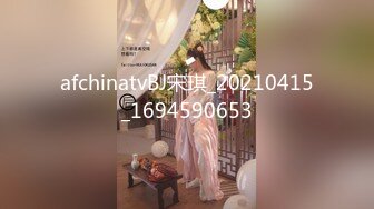  小萝莉VS巨屌 99年的学妹肥臀美穴真是穴中的极品 白裙JK配红边黑丝