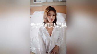 欧美性爱宝典：帅气小受被肌肉大叔疯狂抽插